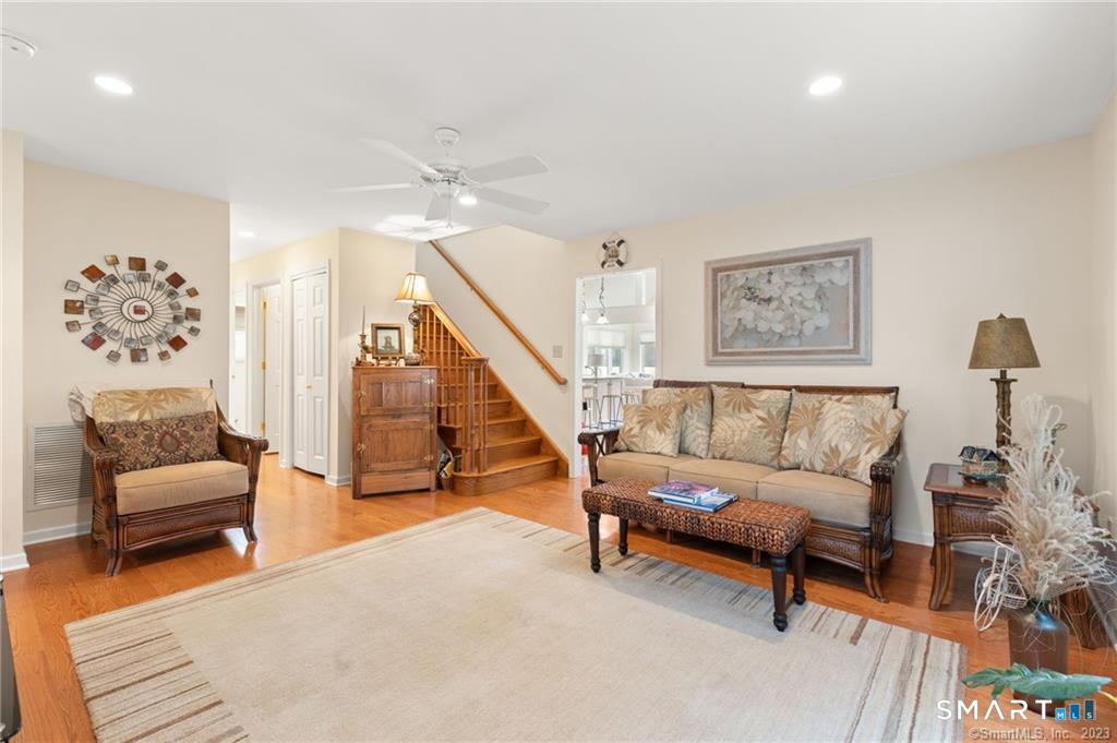 4 Eastview Road New Fairfield CT 06812