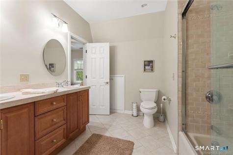 4 Eastview Road New Fairfield CT 06812