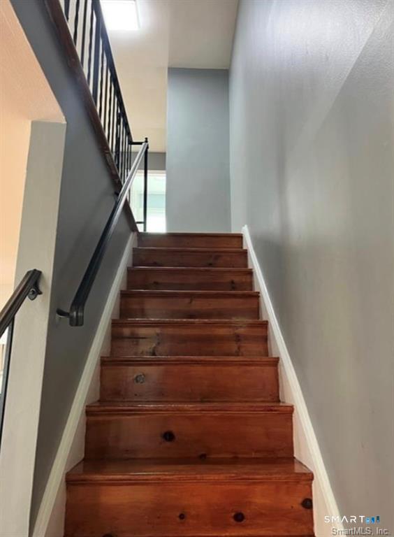 1079 Brooklawn Avenue Fairfield CT 06825
