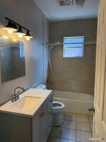 62-64 Bedford Street Hartford CT 06120