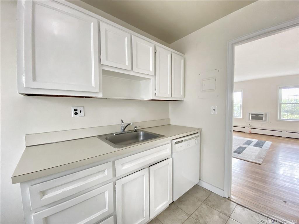 196 Park Street New Canaan CT 06840