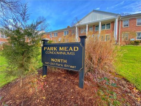 196 Park Street New Canaan CT 06840