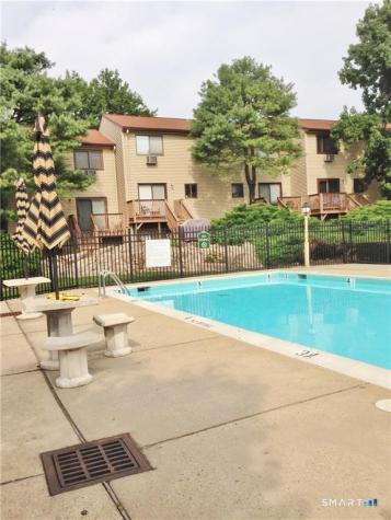 60 Lawn Avenue Stamford CT 06902