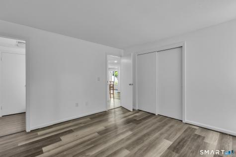 15 Cardinal Drive Farmington CT 06032