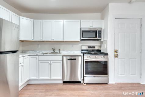 152 Oak Street New Britain CT 06051