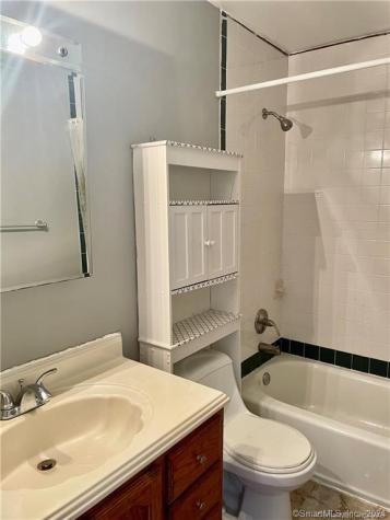 235 Cove Road Stamford CT 06902
