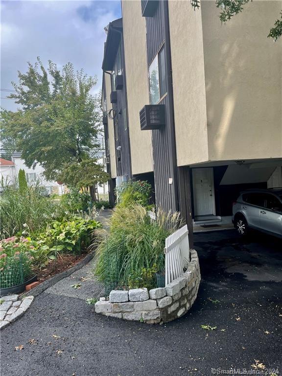 235 Cove Road Stamford CT 06902