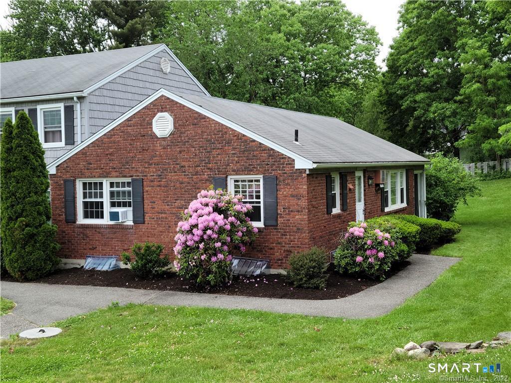 1 Old Farms Lane New Milford CT 06776