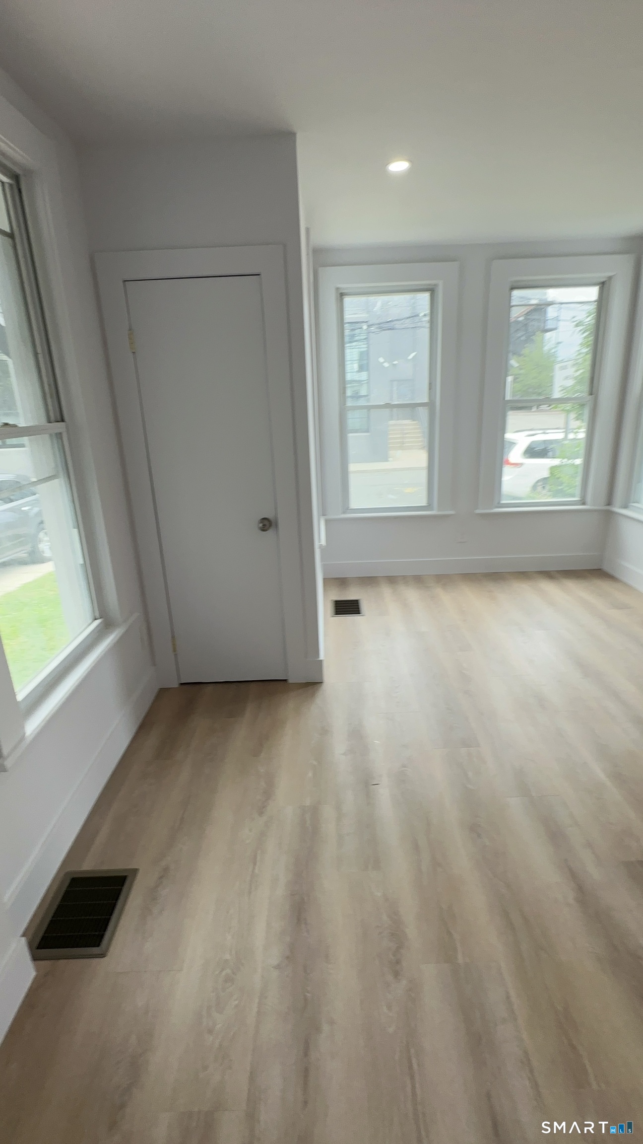 26 Rowan Street Norwalk CT 06855