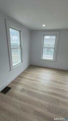 26 Rowan Street Norwalk CT 06855