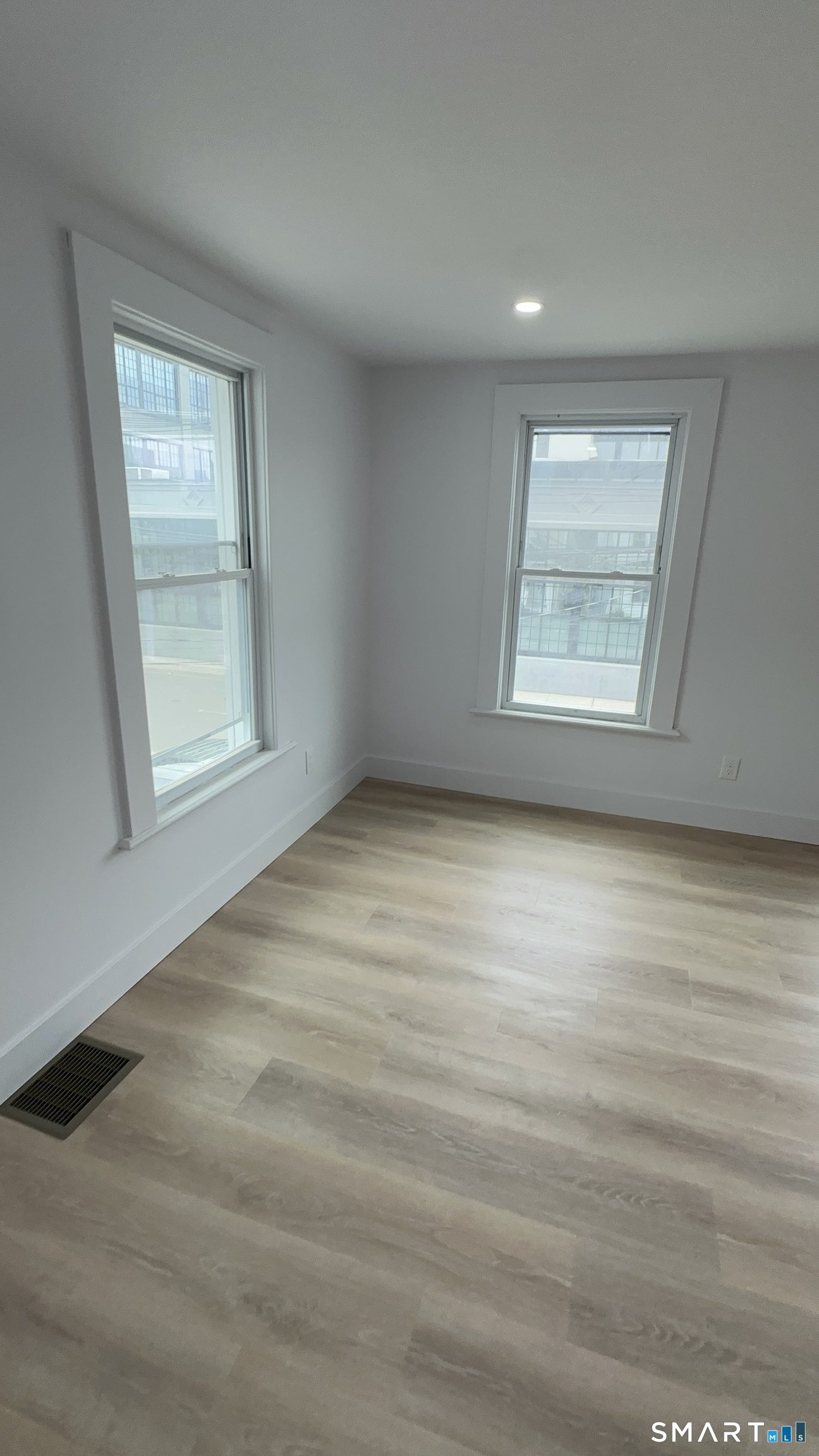 26 Rowan Street Norwalk CT 06855