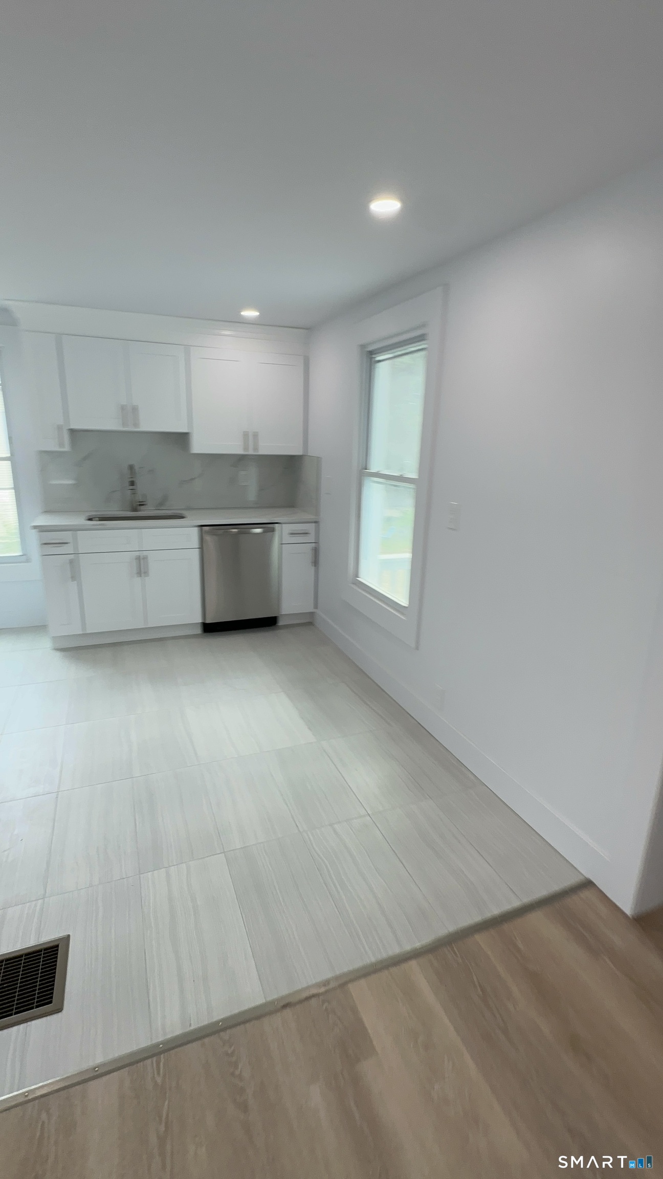 26 Rowan Street Norwalk CT 06855
