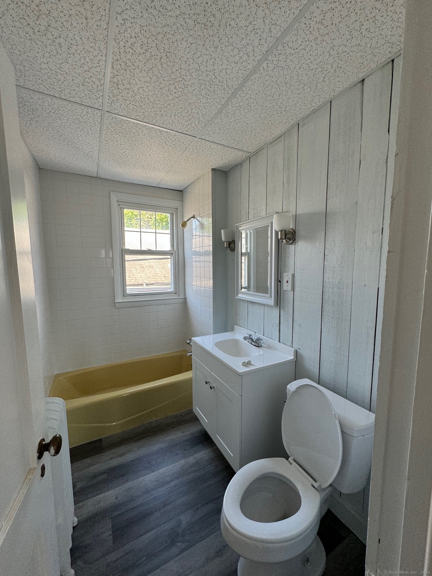 1253 Forest Road New Haven CT 06515