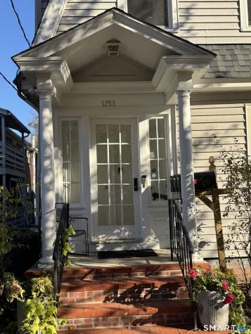 1253 Forest Road New Haven CT 06515