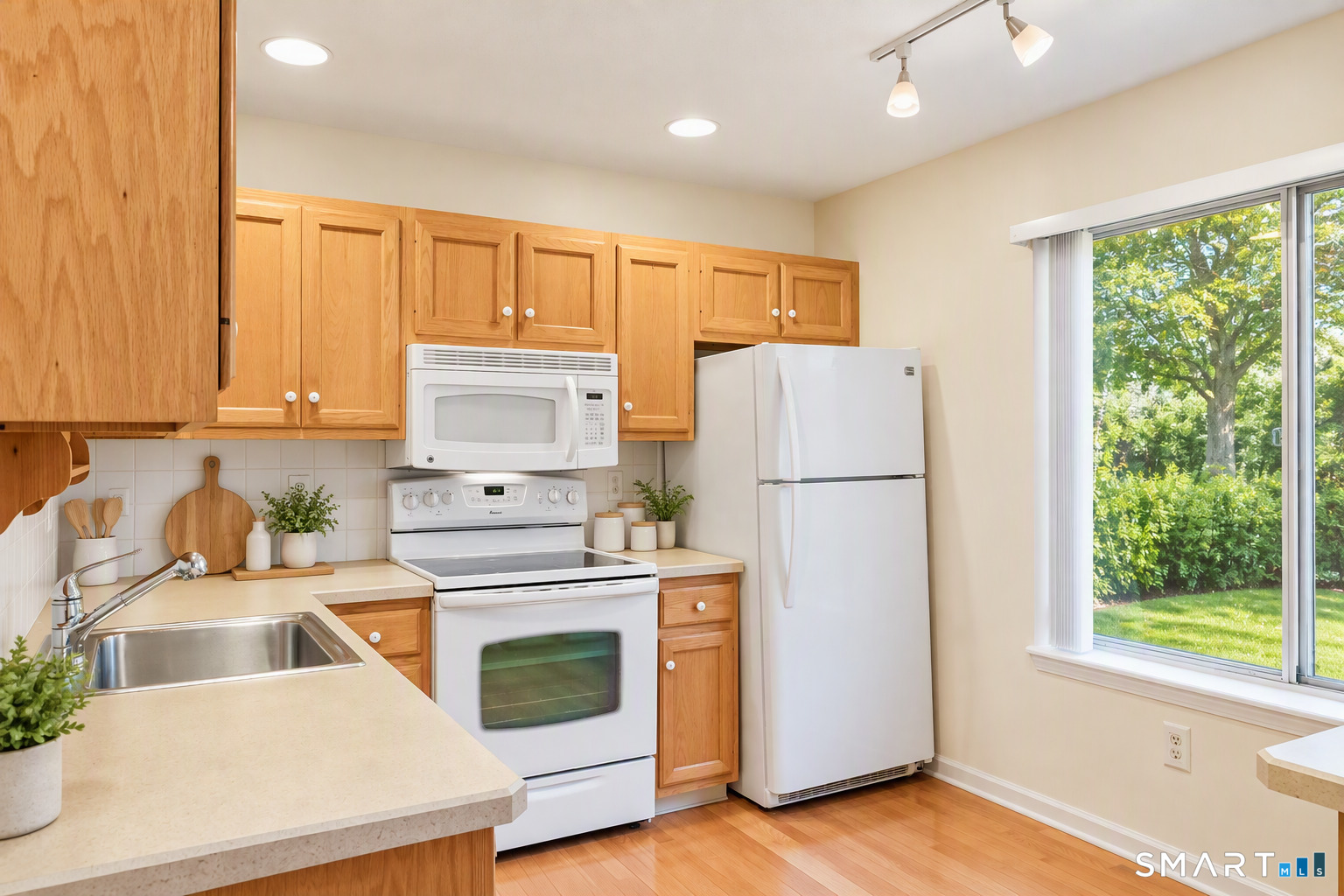 10 South Street Danbury CT 06810