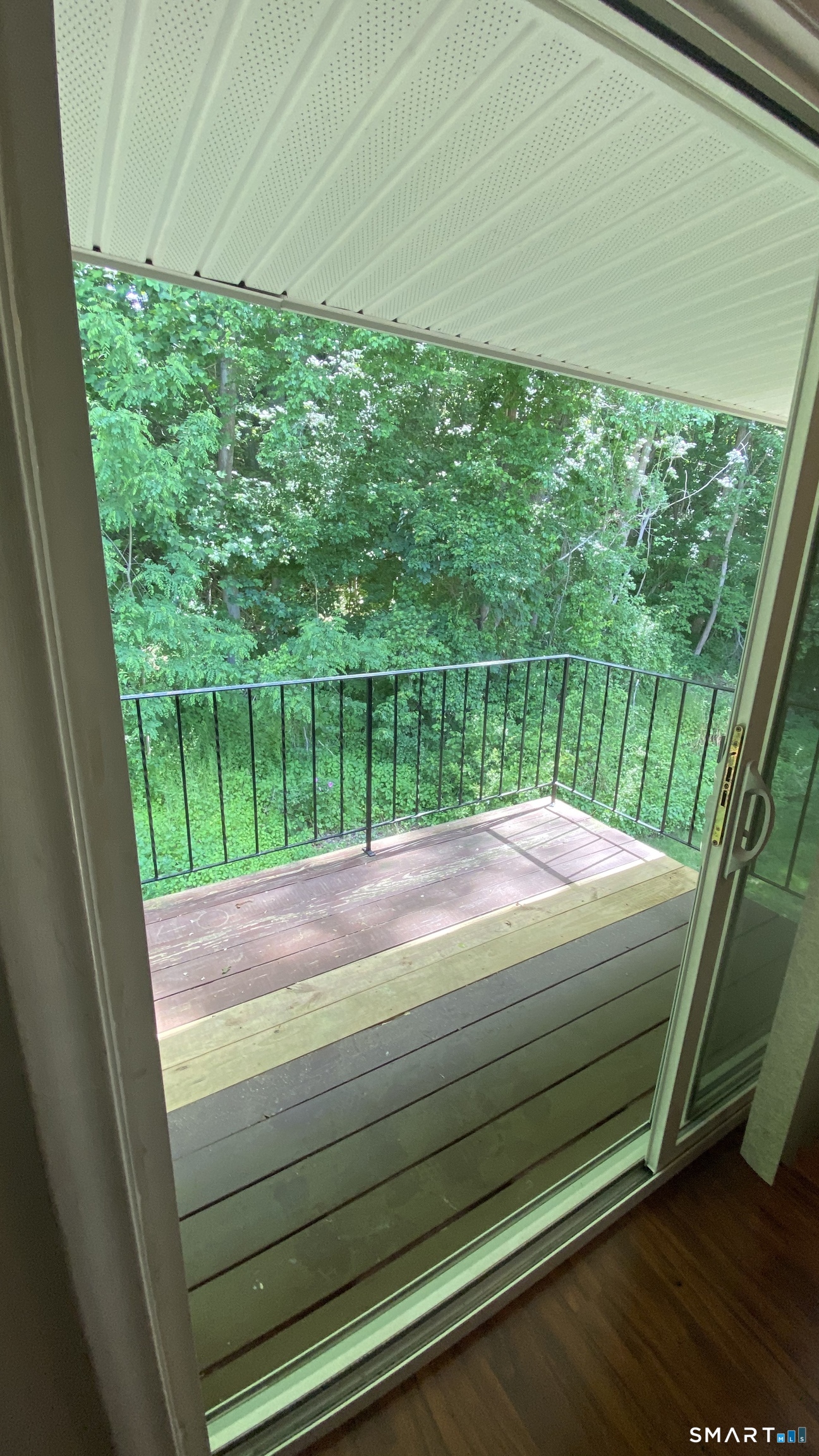 1646 Farmington Avenue Farmington CT 06085