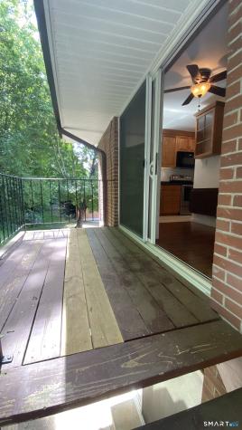 1646 Farmington Avenue Farmington CT 06085
