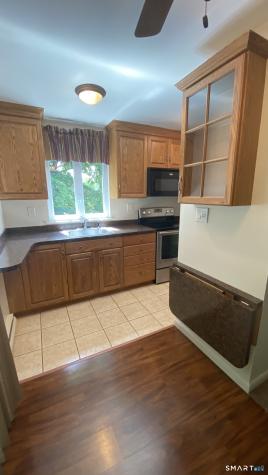 1646 Farmington Avenue Farmington CT 06085