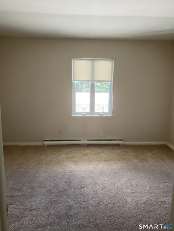 1646 Farmington Avenue Farmington CT 06085