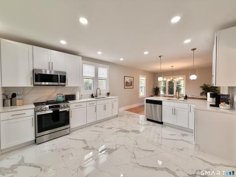 96 Roydon Road New Haven CT 06511