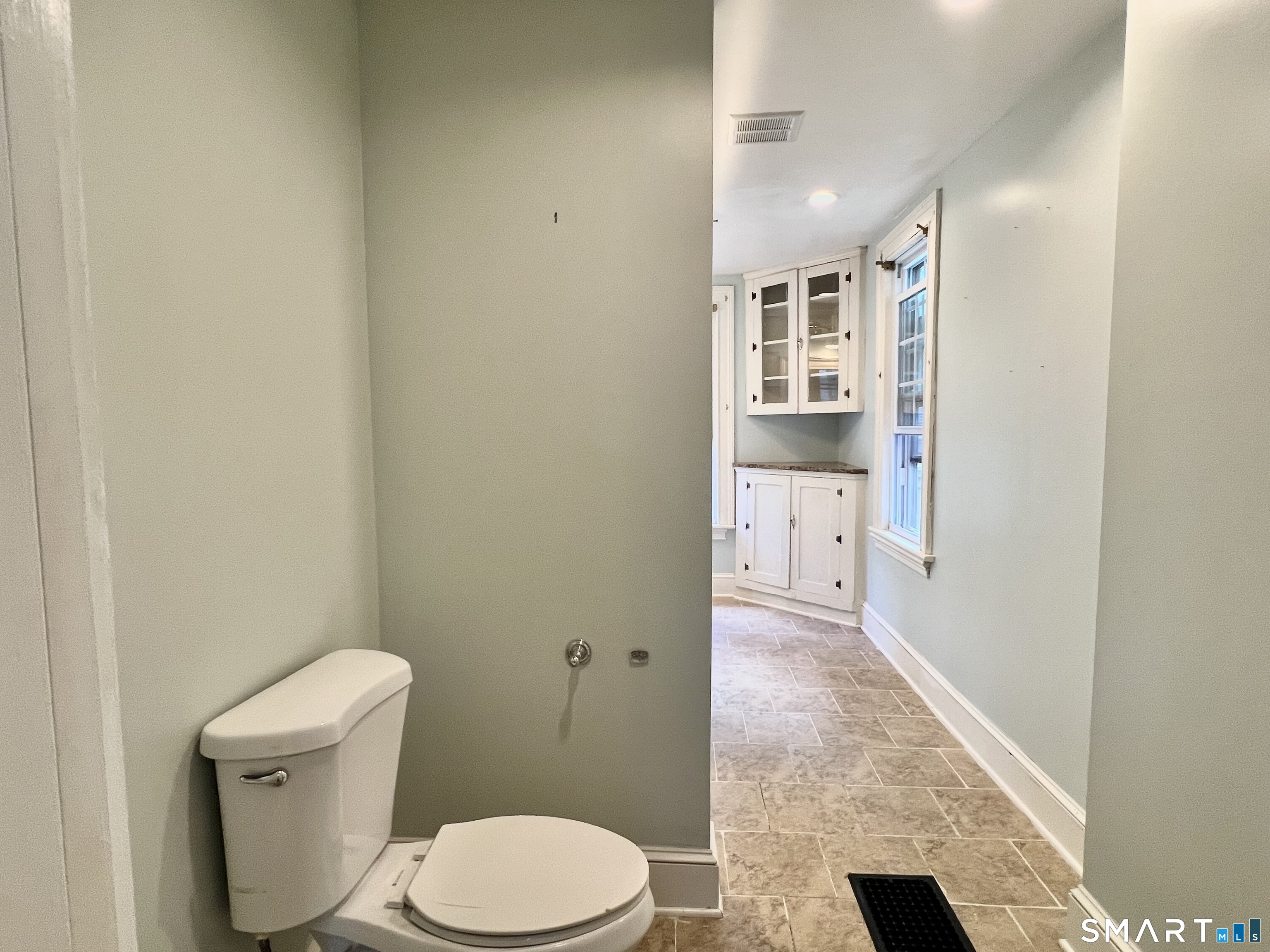 1596 Main Street Stratford CT 06615