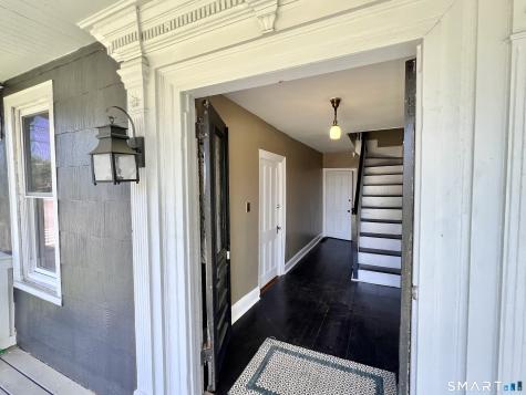 1596 Main Street Stratford CT 06615