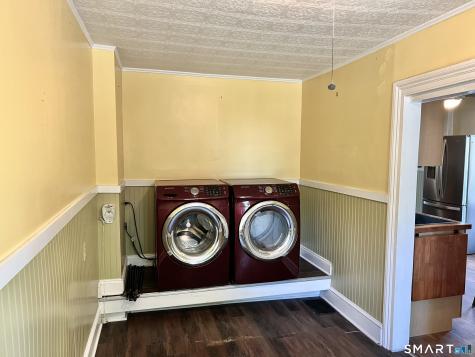 1596 Main Street Stratford CT 06615