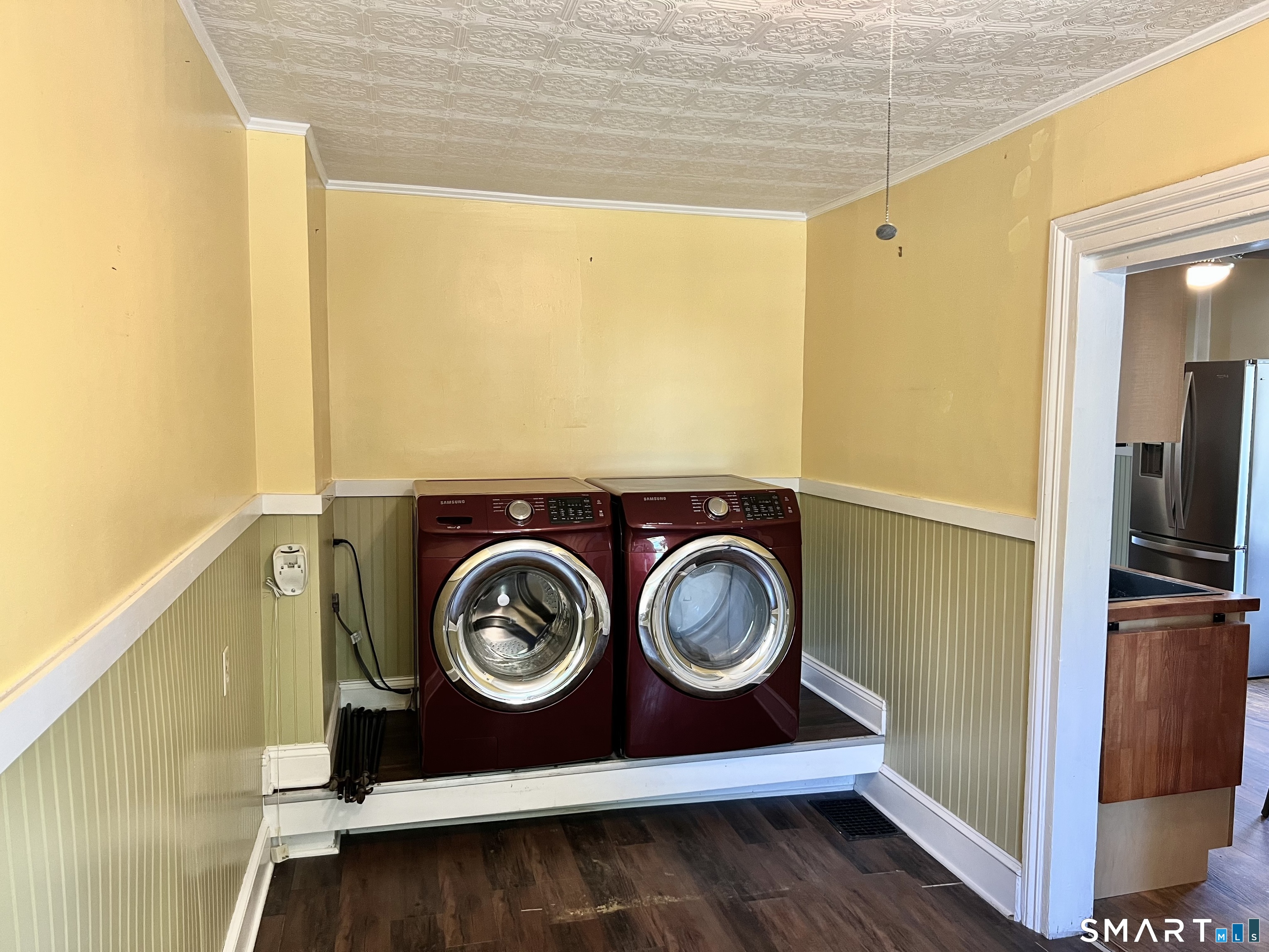 1596 Main Street Stratford CT 06615