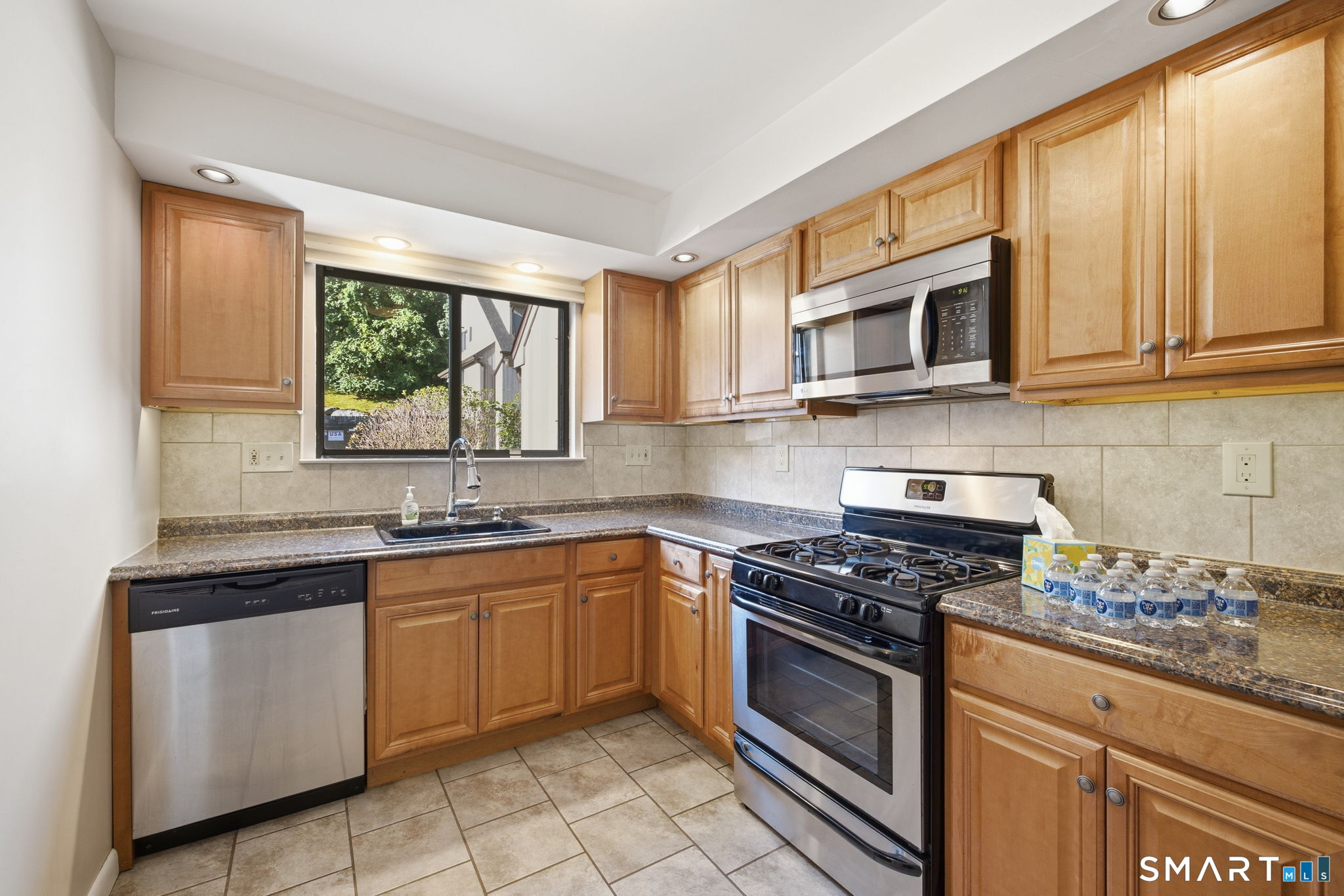 67 Cambridge Court Beacon Falls CT 06403