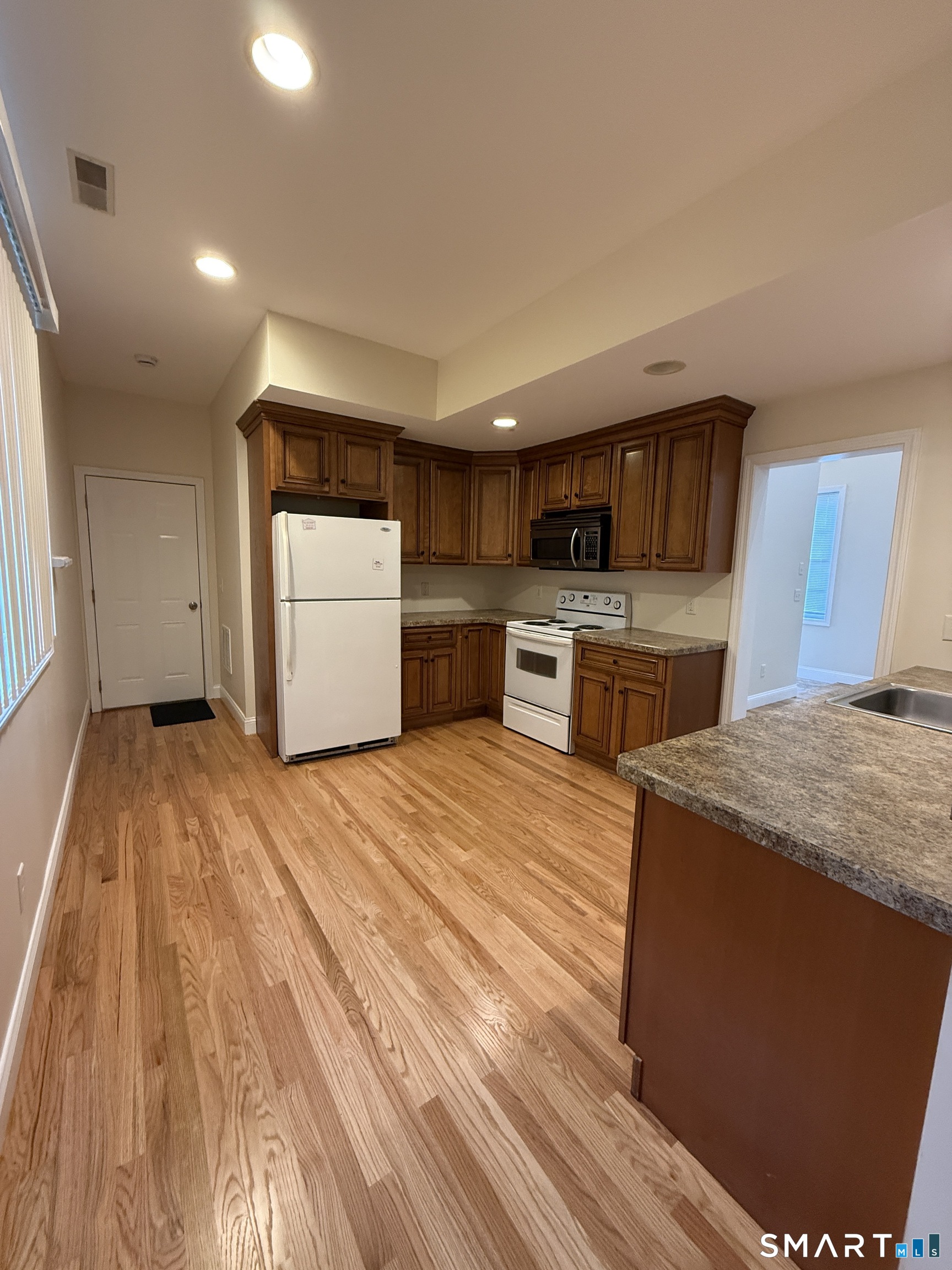 30 Delaware Avenue Waterbury CT 06708