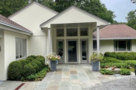 118 Lyons Plain Road Weston CT 06883
