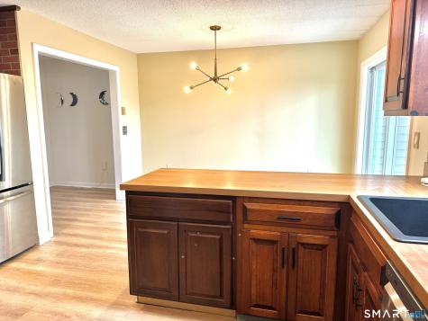 611 Ocean Avenue New London CT 06320