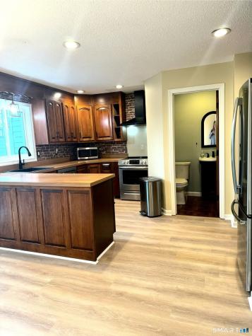 611 Ocean Avenue New London CT 06320