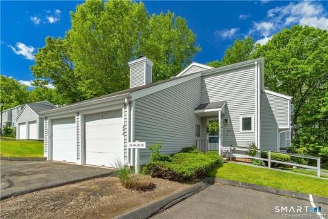 244 Greens Farm Road Branford CT 06405