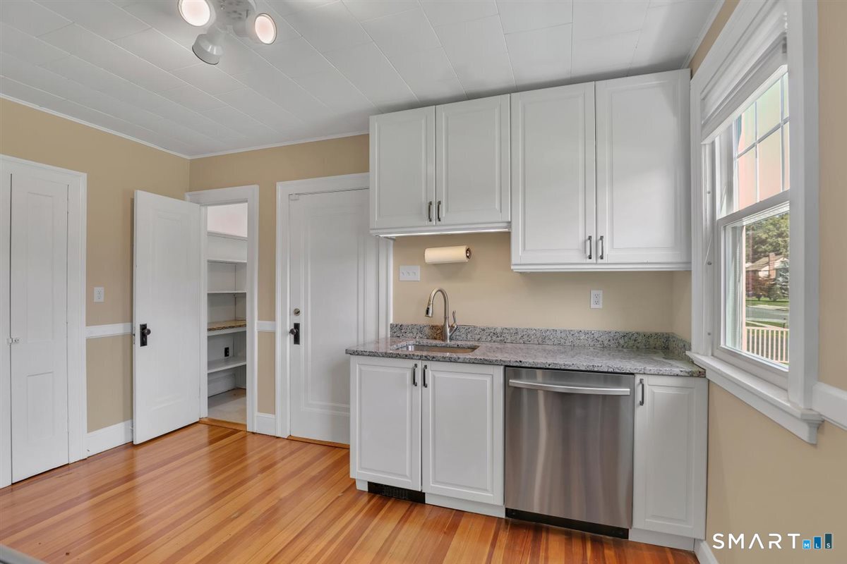 152 Brace Road West Hartford CT 06107