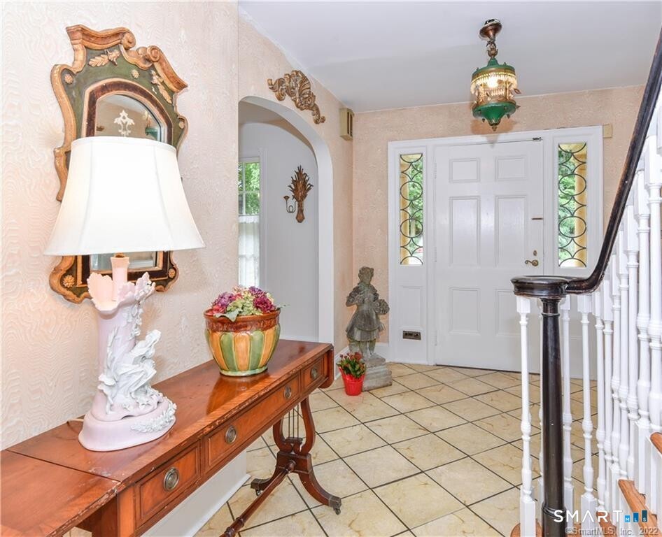 61 Villa Avenue Fairfield CT 06825