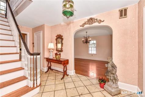 61 Villa Avenue Fairfield CT 06825