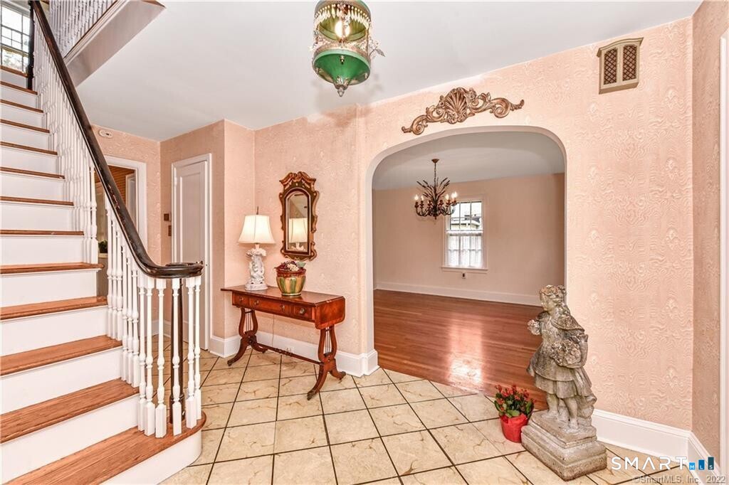 61 Villa Avenue Fairfield CT 06825