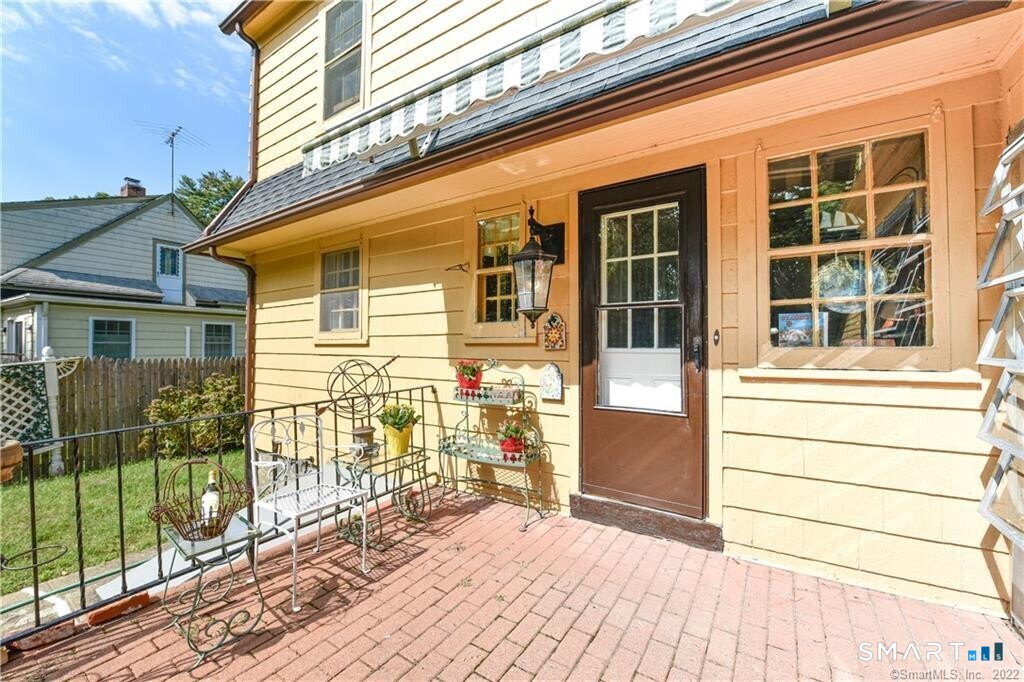 61 Villa Avenue Fairfield CT 06825