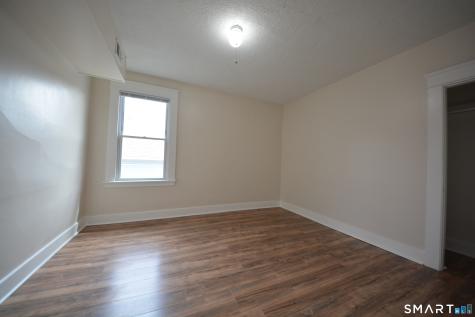 81 Myrtle Avenue Ansonia CT 06401