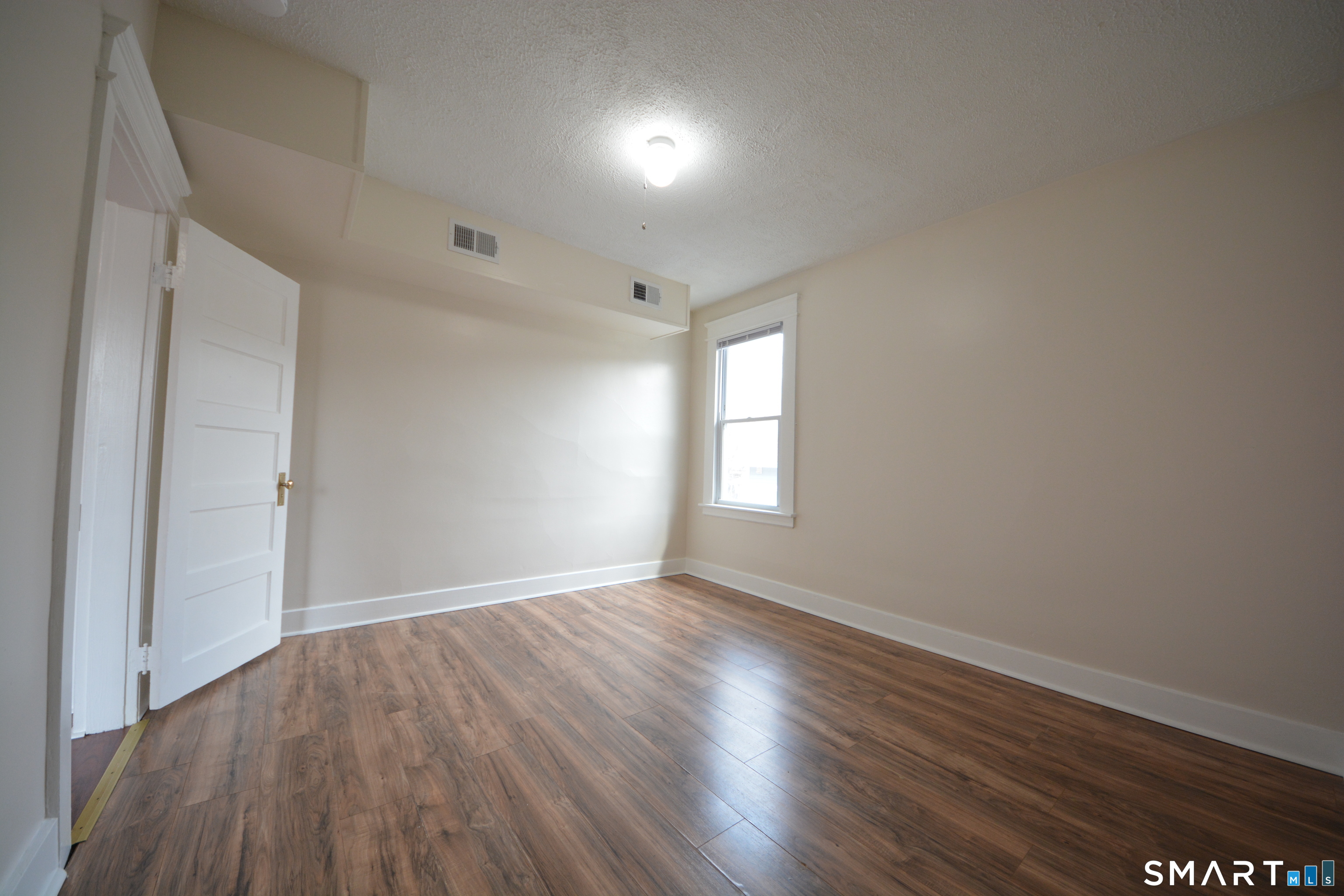 81 Myrtle Avenue Ansonia CT 06401