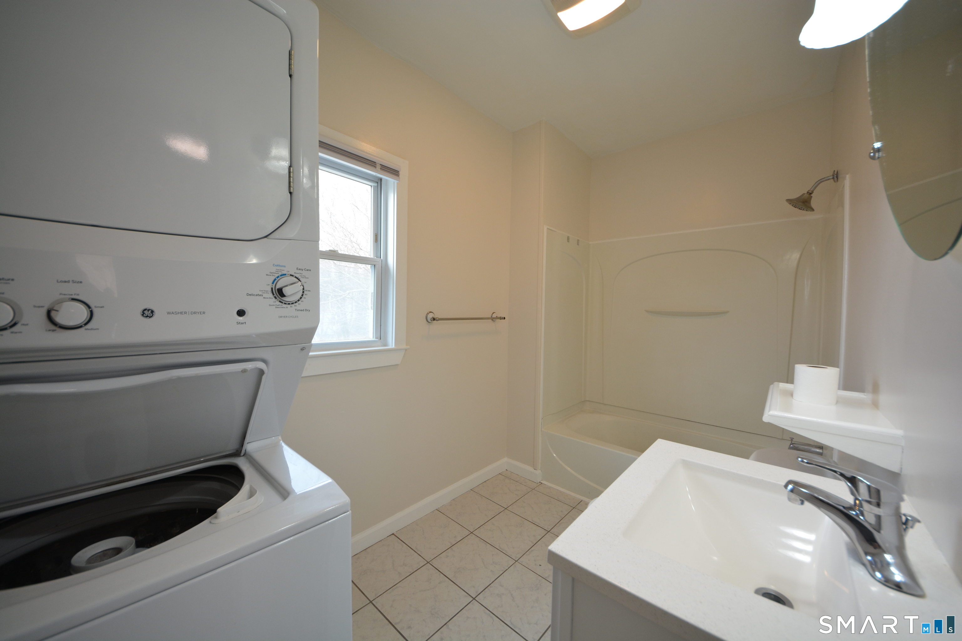 81 Myrtle Avenue Ansonia CT 06401