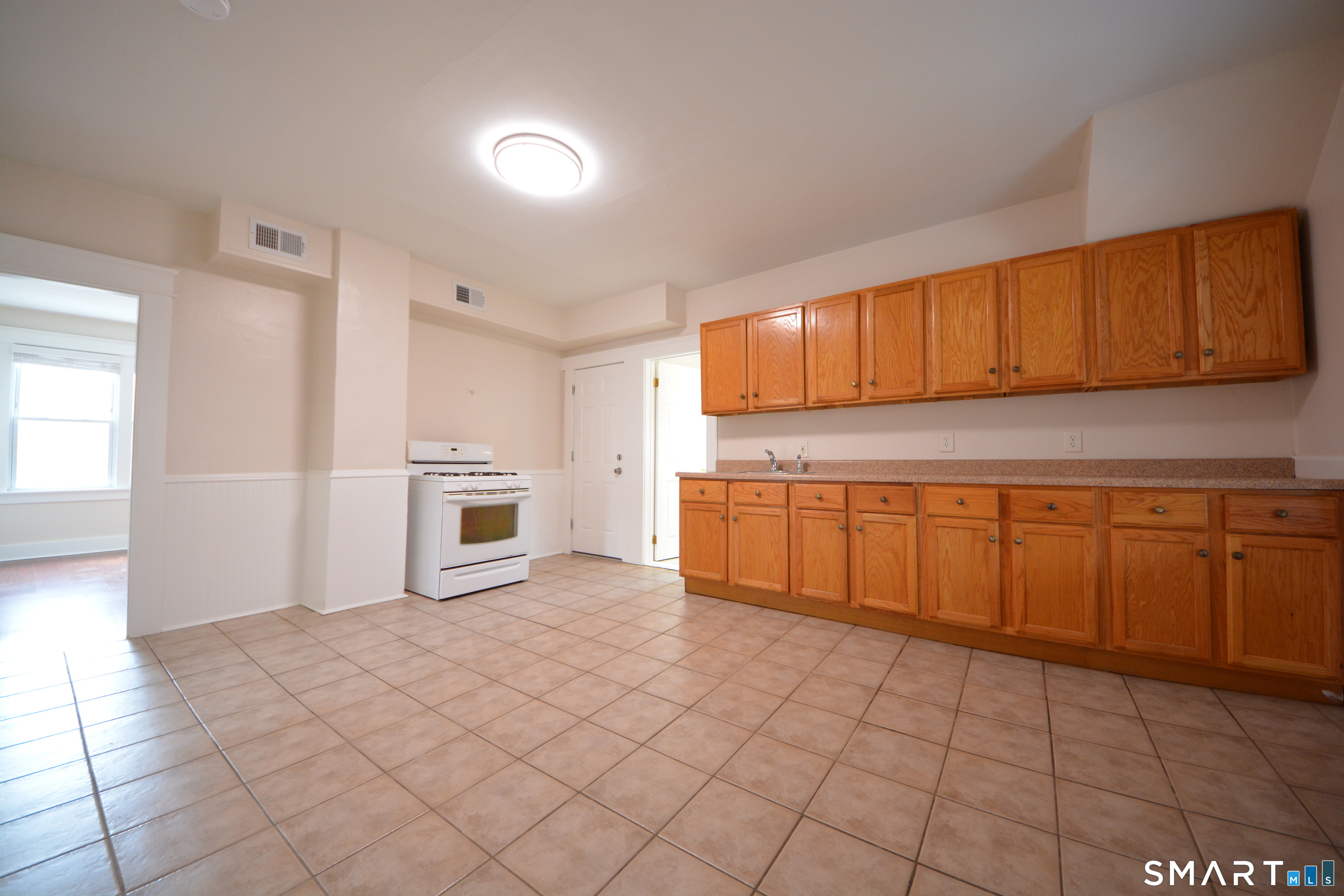 81 Myrtle Avenue Ansonia CT 06401