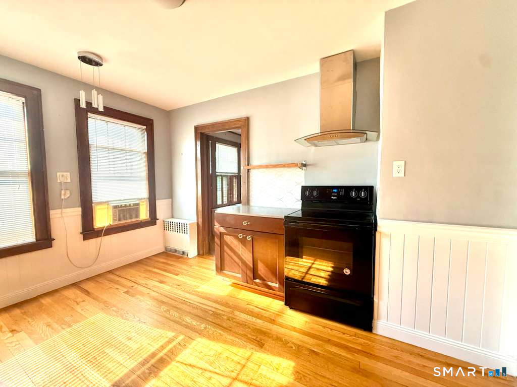 99 Seymour Avenue West Hartford CT 06119