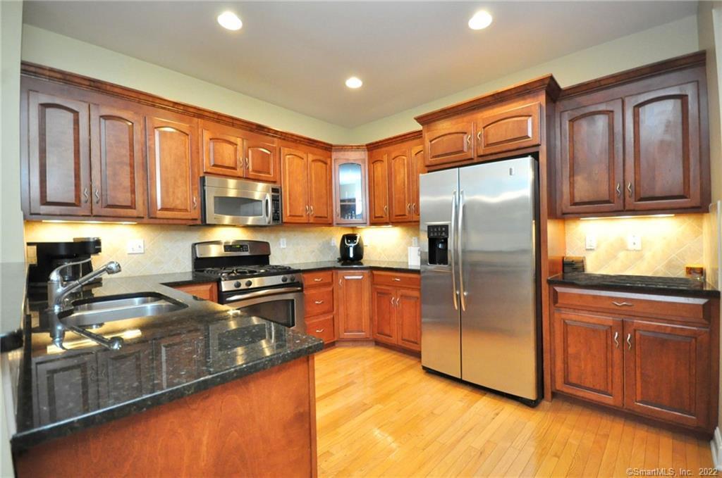 59 Bradford Walk Farmington CT 06032