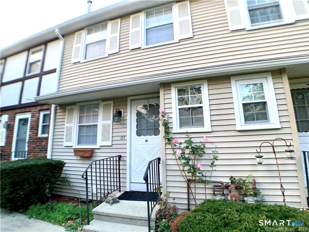 64 East Gate Lane Hamden CT 06514