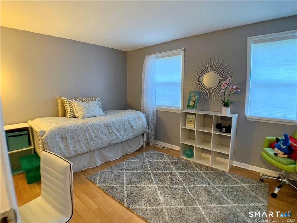 64 East Gate Lane Hamden CT 06514