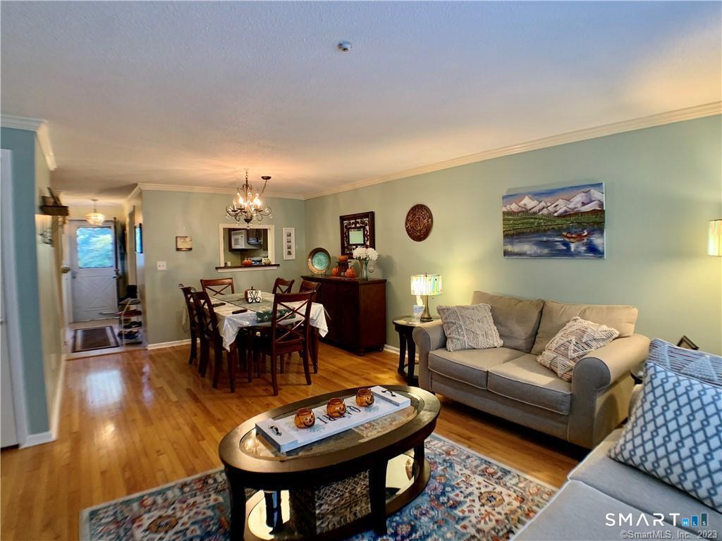 64 East Gate Lane Hamden CT 06514
