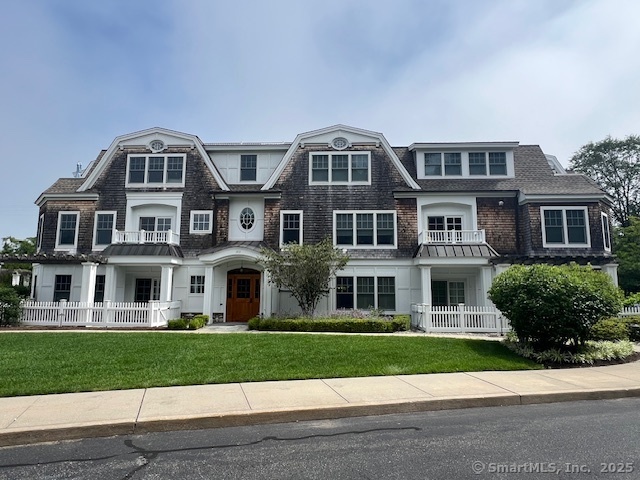 103 Main Street Stonington CT 06378