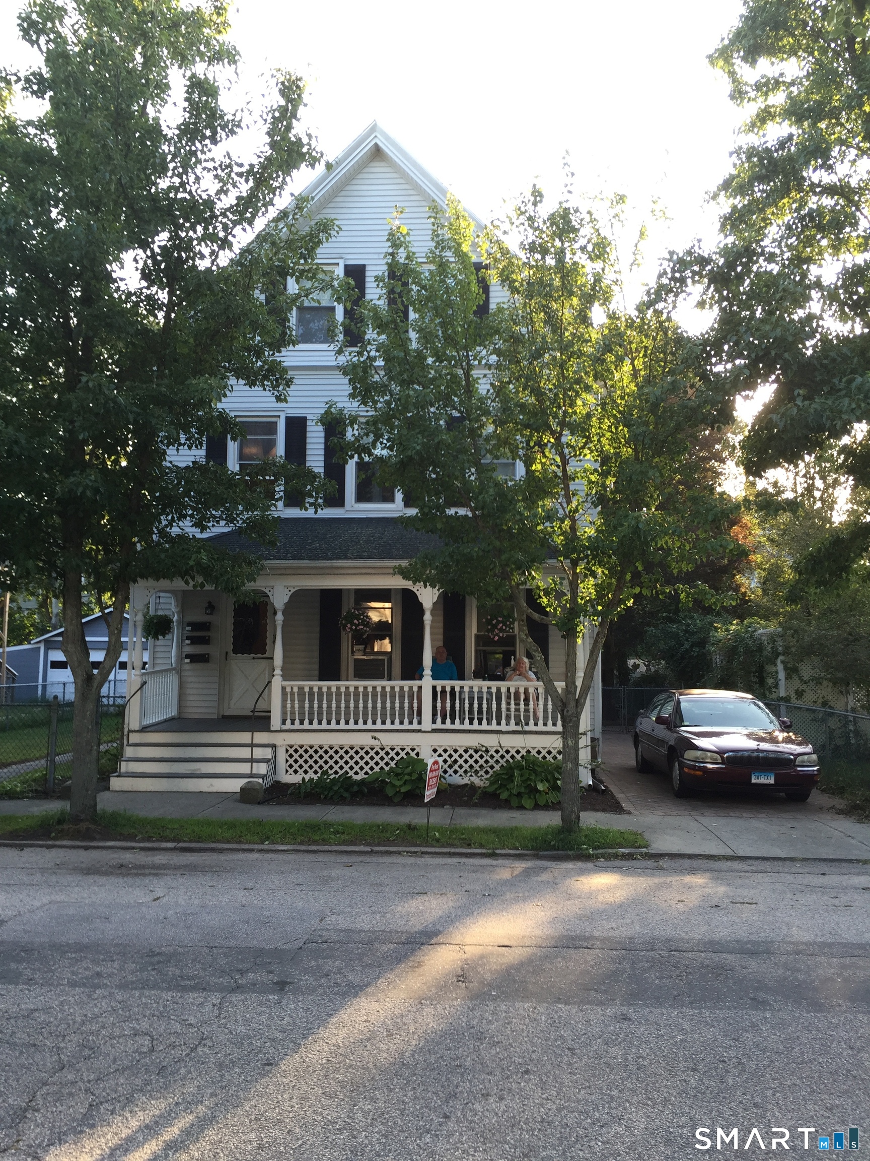 8 Lincoln Avenue Stonington CT 06379